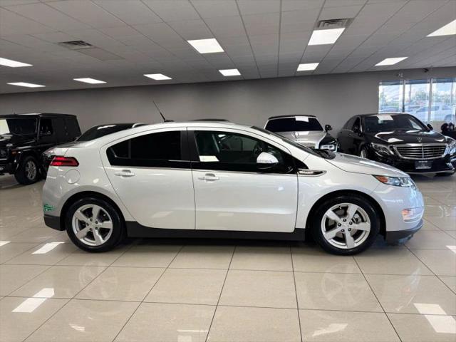 2014 Chevrolet Volt Base
