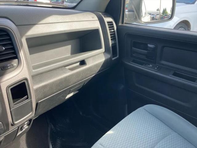 2019 Ram 1500 Classic Express Quad Cab 4x4 6'4" Box
