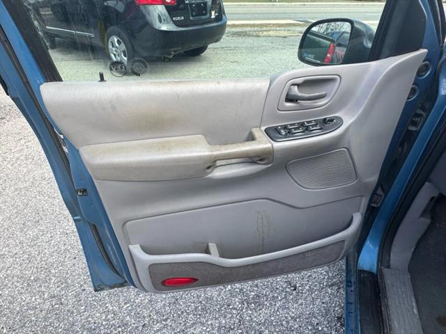 2002 Ford Windstar LX