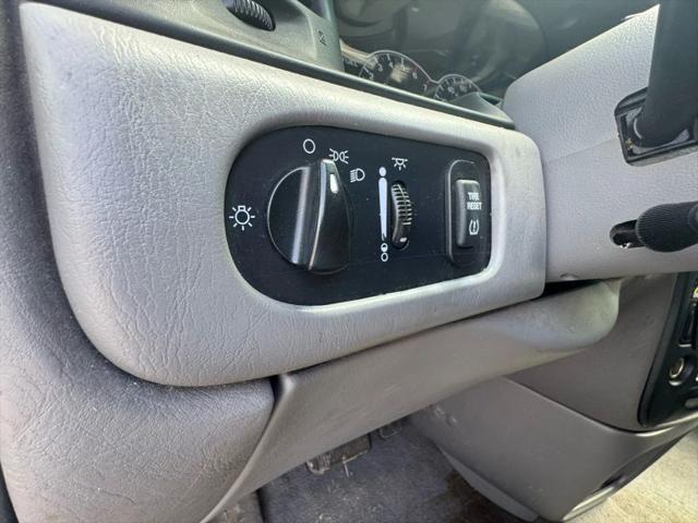 2002 Ford Windstar LX