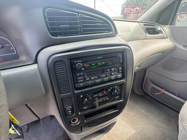 2002 Ford Windstar LX