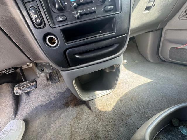 2002 Ford Windstar LX