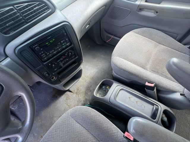 2002 Ford Windstar LX