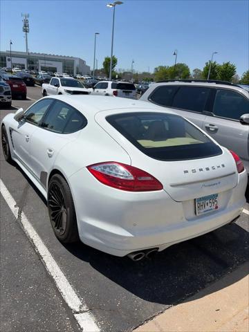 2013 Porsche Panamera 4