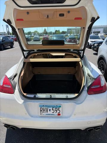 2013 Porsche Panamera 4