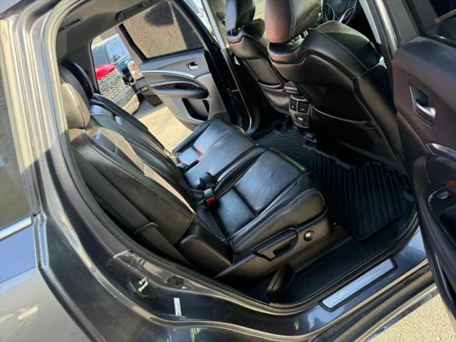 2017 Acura MDX w/Technology Package