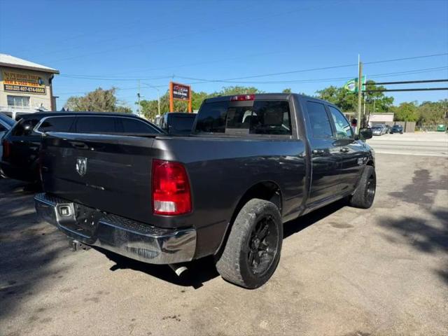 2019 Ram 1500 Classic SLT Crew Cab 4x2 6'4" Box