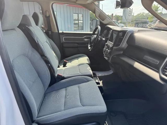 2020 Ram 1500 Big Horn Crew Cab 4x4 5'7" Box