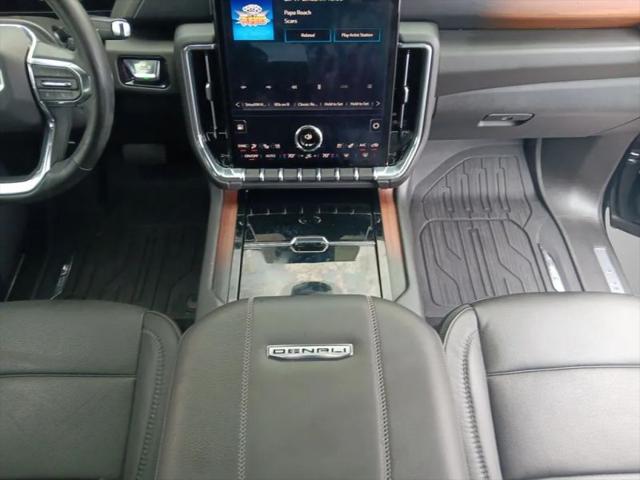 2025 GMC Yukon XL 4WD Denali