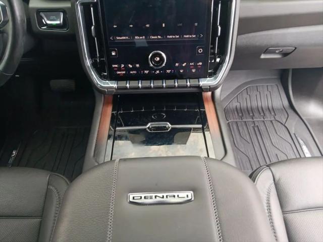 2025 GMC Yukon XL 4WD Denali
