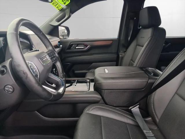 2025 GMC Yukon XL 4WD Denali