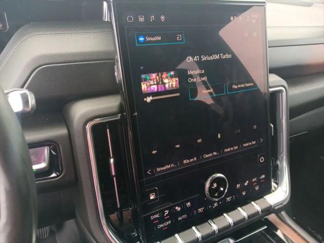 2025 GMC Yukon XL 4WD Denali