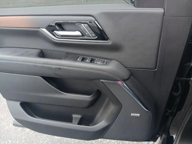 2025 GMC Yukon XL 4WD Denali