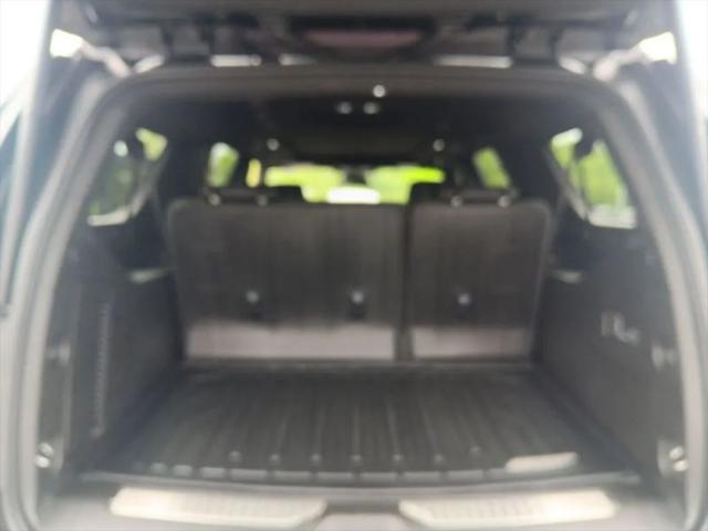 2025 GMC Yukon XL 4WD Denali