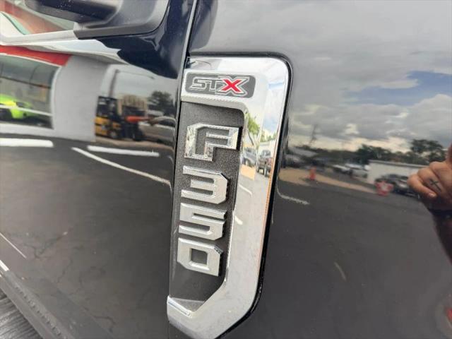 2022 Ford F-350 XL
