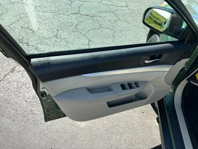 2012 Subaru Outback 3.6R