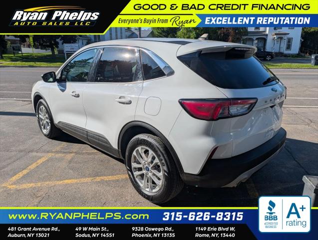 2022 Ford Escape SE