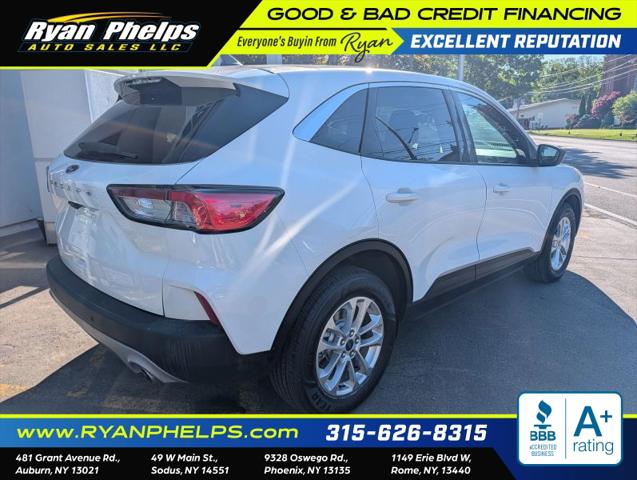 2022 Ford Escape SE