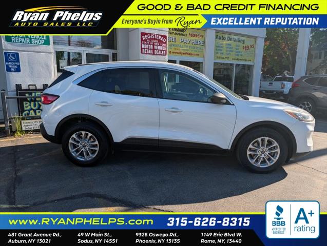 2022 Ford Escape SE
