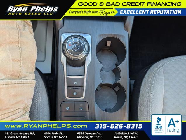 2022 Ford Escape SE