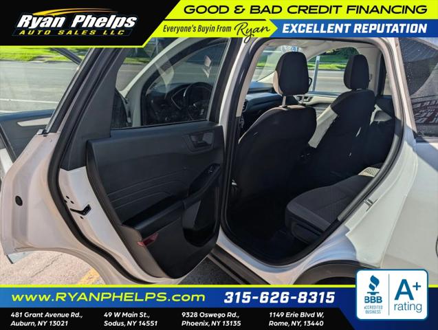 2022 Ford Escape SE