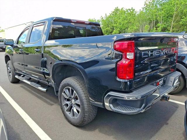 2021 Chevrolet Silverado 1500 4WD Crew Cab Short Bed LT