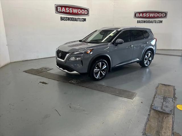 2023 Nissan Rogue Platinum FWD