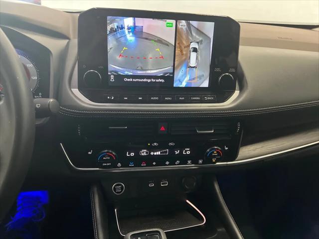 2023 Nissan Rogue Platinum FWD