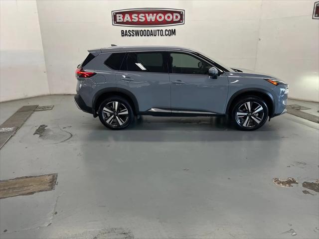 2023 Nissan Rogue Platinum FWD