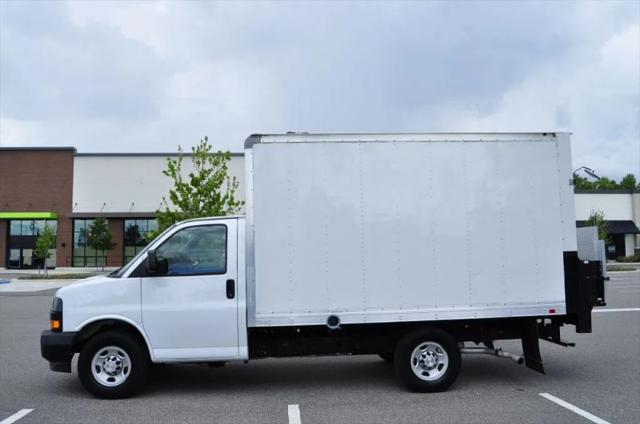 2020 Chevrolet Express Cutaway Work Van