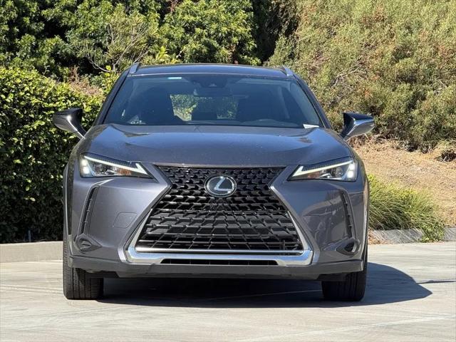 2019 Lexus UX 200 UX 200