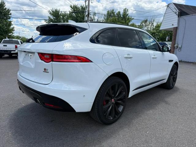 2019 Jaguar F-PACE S