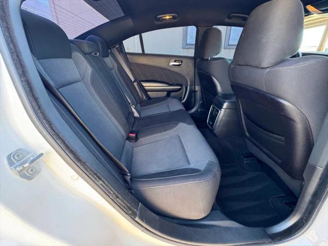 2019 Dodge Charger SXT RWD