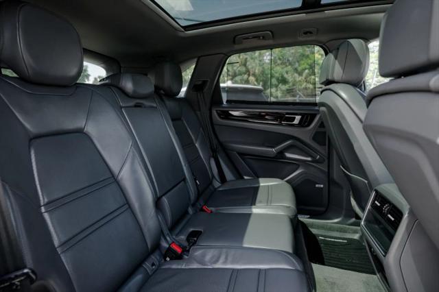 2019 Porsche Cayenne Base