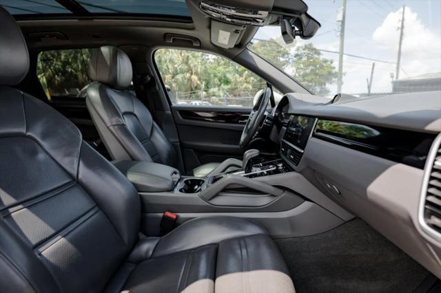 2019 Porsche Cayenne Base