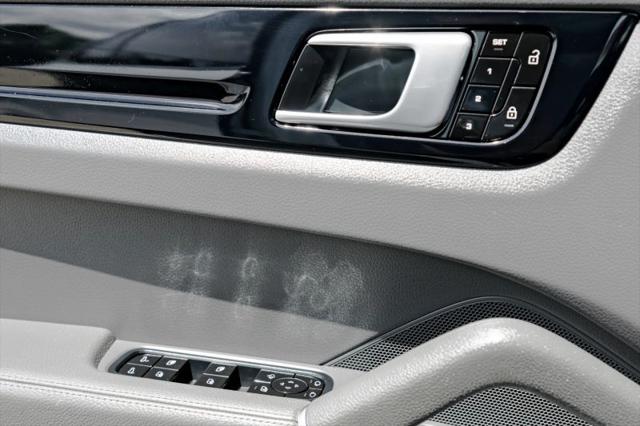 2019 Porsche Cayenne Base