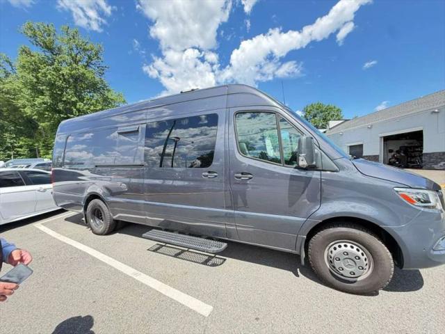 2020 Mercedes-Benz Sprinter 4500 High Roof V6