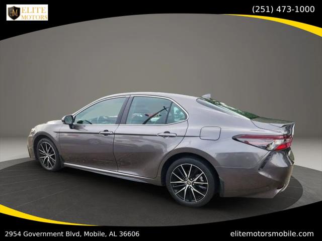 2024 Toyota Camry SE