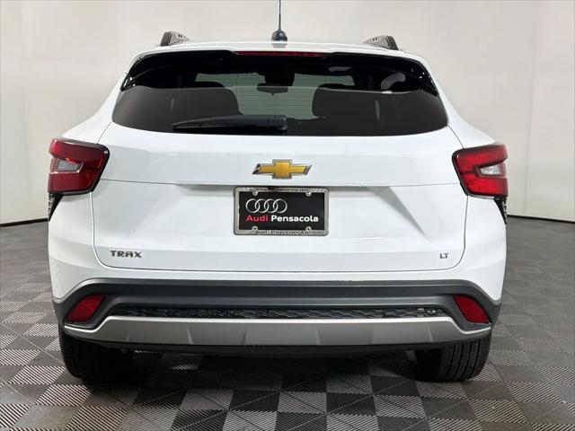 2025 Chevrolet Trax FWD LT