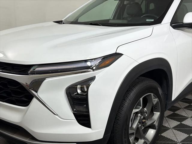 2025 Chevrolet Trax FWD LT