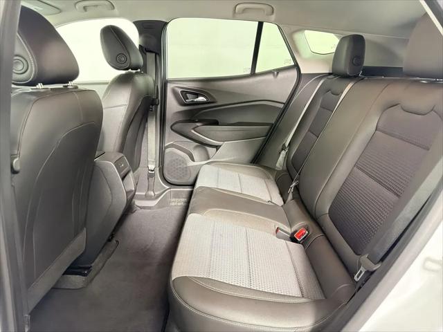 2025 Chevrolet Trax FWD LT