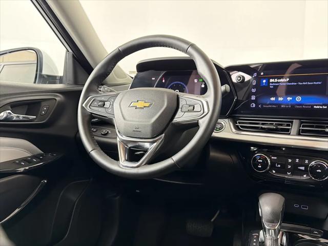 2025 Chevrolet Trax FWD LT