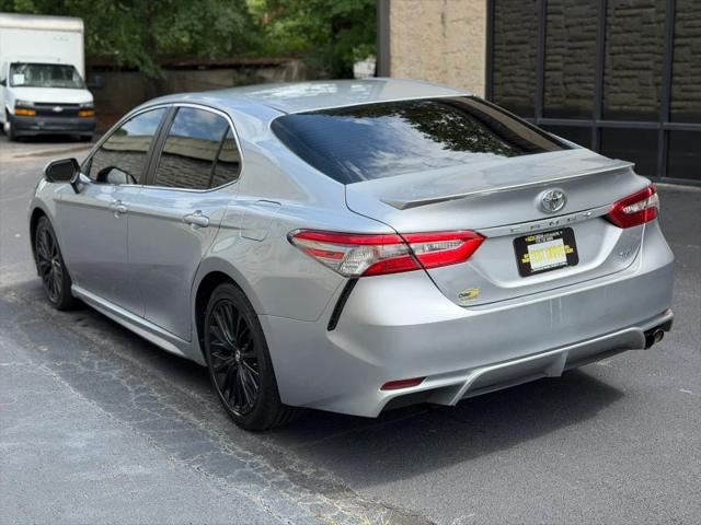 2018 Toyota Camry SE