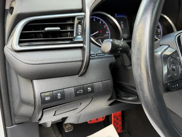2018 Toyota Camry SE