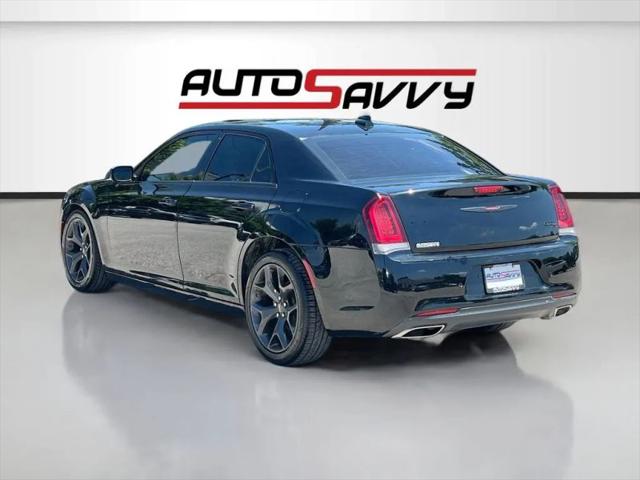 2022 Chrysler 300 S