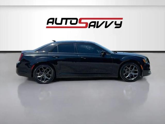 2022 Chrysler 300 S