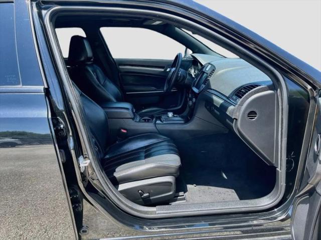 2022 Chrysler 300 S