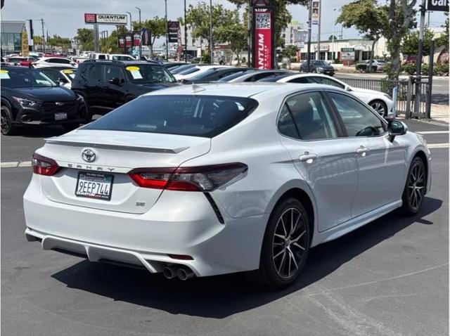 2023 Toyota Camry SE