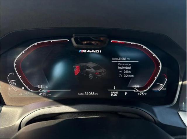 2023 BMW M4 M440i