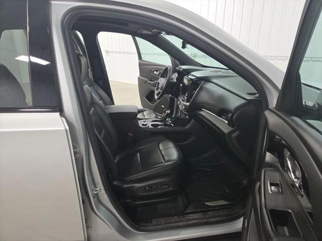 2022 Chevrolet Traverse AWD RS